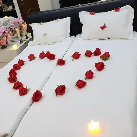 Appartement Mirrors Mega Mall National Arena *